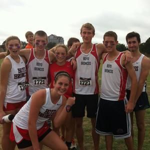 Meet your Posher, Lara